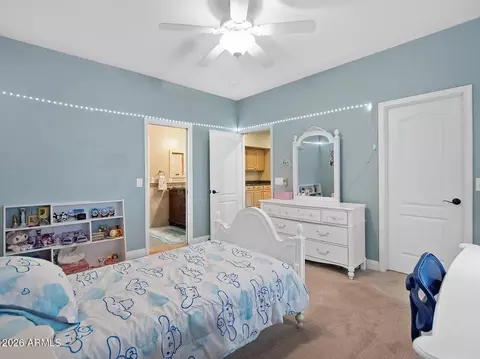 Bedroom - 15426 S 4th Ave, Phoenix, AZ 85045 photo 4 of 6