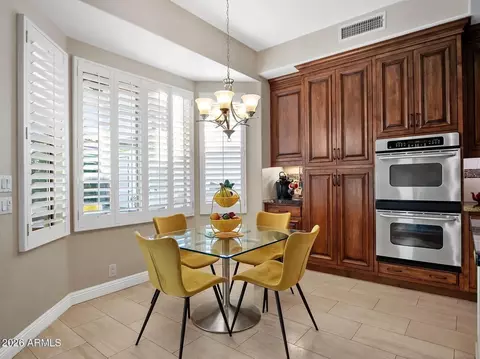 Kitchen - 15426 S 4th Ave, Phoenix, AZ 85045 photo 3 of 6