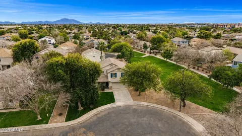 View/Area - 2545 E Harrison Ct, Gilbert, AZ 85295 photo 2 of 3