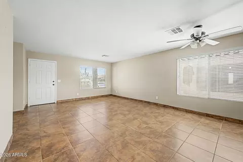 Living - 966 E Graham Ln, Apache Junction, AZ 85119 photo 3 of 5
