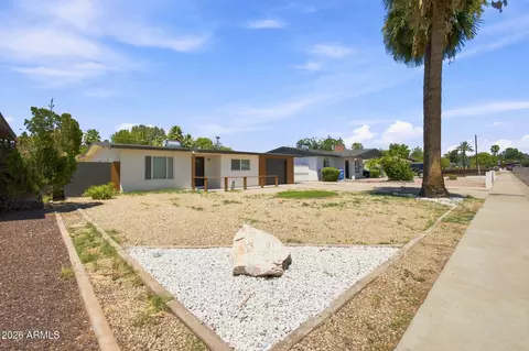 Exterior - 2232 E Mitchell Dr, Phoenix, AZ 85016 photo 3 of 9