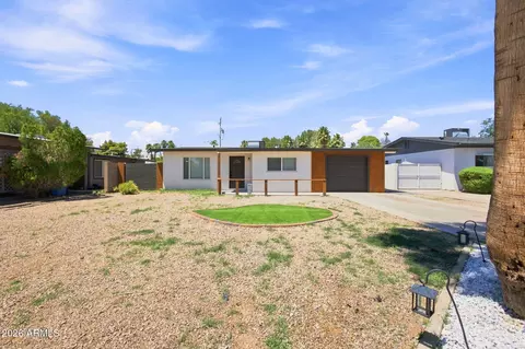 Exterior - 2232 E Mitchell Dr, Phoenix, AZ 85016 photo 2 of 9