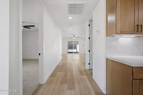 Entry Way - 2232 E Mitchell Dr, Phoenix, AZ 85016 photo 2 of 3