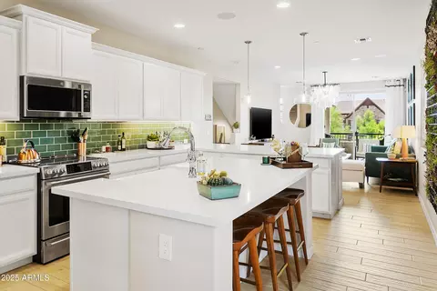 Kitchen - 1661 E Hampton Ln, Gilbert, AZ 85295 photo 5 of 6