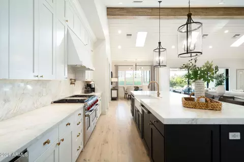 Kitchen - 5605 E Lafayette Blvd, Phoenix, AZ 85018 photo 5 of 6