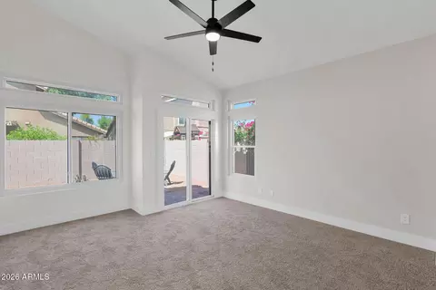 Living - 138 W El Freda Rd, Tempe, AZ 85284 photo 6 of 6