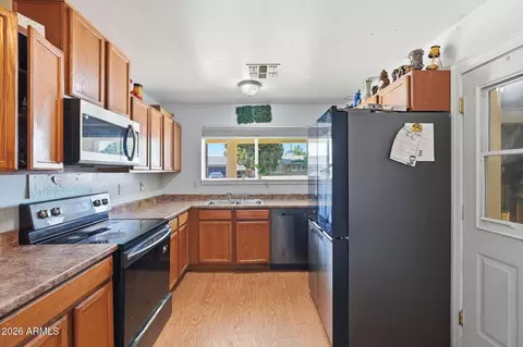 Kitchen - 337 E 9th Ave, Mesa, AZ 85210 photo 3 of 4