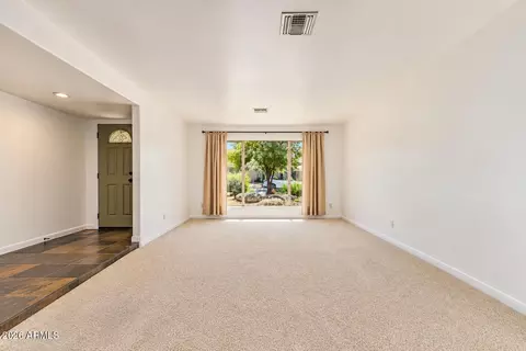 Living - 142 E Voltaire Ave, Phoenix, AZ 85022 photo 1 of 3