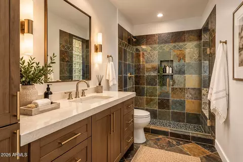 Bath - 142 E Voltaire Ave, Phoenix, AZ 85022 photo 1 of 4