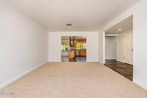 Living - 142 E Voltaire Ave, Phoenix, AZ 85022 photo 2 of 3