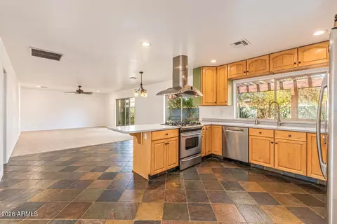 Kitchen - 142 E Voltaire Ave, Phoenix, AZ 85022 photo 1 of 4