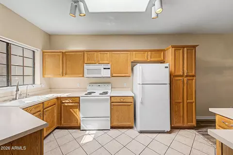 Kitchen - 5445 E Mckellips Rd #43, Mesa, AZ 85215 photo 2 of 4