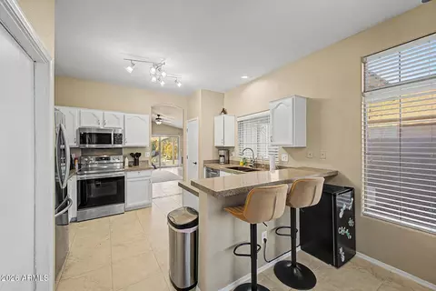 Kitchen - 1044 W Heather Ave, Gilbert, AZ 85233 photo 1 of 4