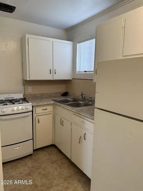 102 S Pomeroy St, Mesa, AZ 85210 photo 5