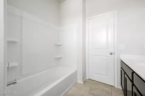 Bath - 1896 W Central Ave, Coolidge, AZ 85128 photo 3 of 4