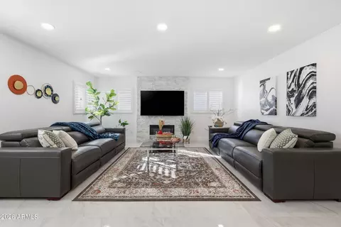 Living - 4553 E Carolina Dr, Phoenix, AZ 85032 photo 2 of 6