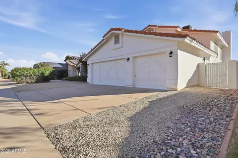 Exterior - 4553 E Carolina Dr, Phoenix, AZ 85032 photo 14 of 15