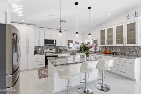 Kitchen - 4553 E Carolina Dr, Phoenix, AZ 85032 photo 1 of 4