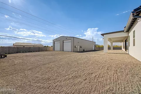 Exterior - 39012 N 6th Dr, Phoenix, AZ 85086 photo 9 of 9