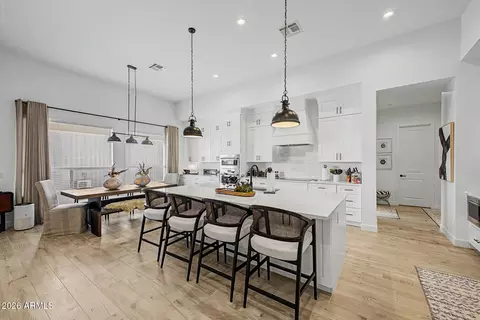 Kitchen - 39012 N 6th Dr, Phoenix, AZ 85086 photo 3 of 5