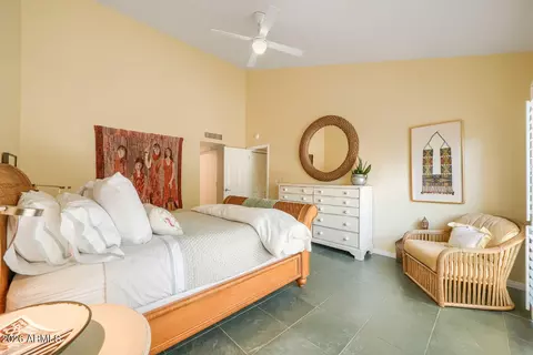Bedroom - 3047 E Stella Ln, Phoenix, AZ 85016 photo 2 of 2