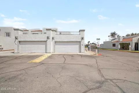 9249 N 47th Dr, Glendale, AZ 85302