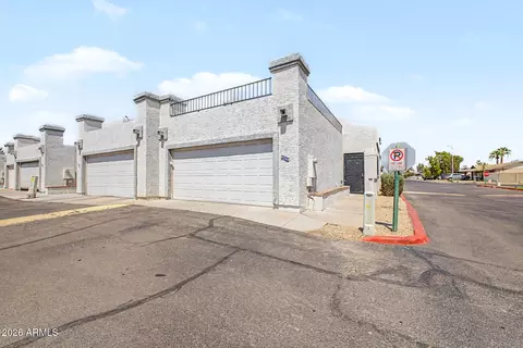 9249 N 47th Dr, Glendale, AZ 85302