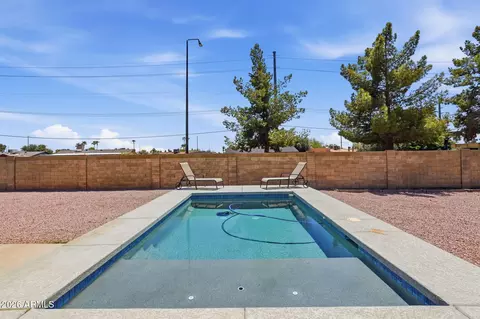 Exterior - 810 N Pine Ct, Gilbert, AZ 85233 photo 2 of 7