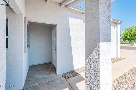 Exterior - 4031 E Nancy Ln, Phoenix, AZ 85042 photo 3 of 9