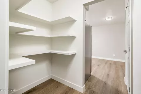Entry Way - 4031 E Nancy Ln, Phoenix, AZ 85042 photo 2 of 4