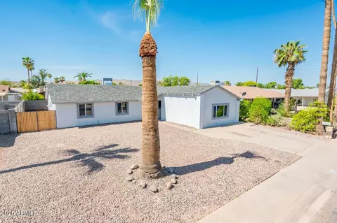 Exterior - 4031 E Nancy Ln, Phoenix, AZ 85042 photo 2 of 9