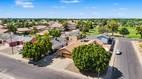 View/Area - 608 E Appaloosa Rd, Gilbert, AZ 85296 photo 3 of 11