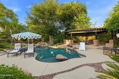 Exterior - 4432 E Arbor Dr, Gilbert, AZ 85298 photo 7 of 8