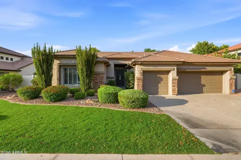 Exterior - 4432 E Arbor Dr, Gilbert, AZ 85298 photo 2 of 8