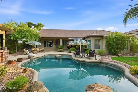 Exterior - 4432 E Arbor Dr, Gilbert, AZ 85298 photo 5 of 8