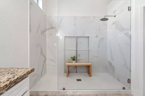 Bath - 4432 E Arbor Dr, Gilbert, AZ 85298 photo 2 of 4