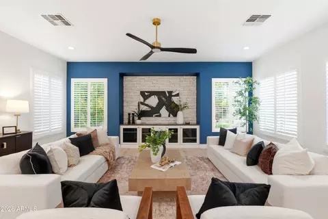 Living - 4432 E Arbor Dr, Gilbert, AZ 85298 photo 2 of 2