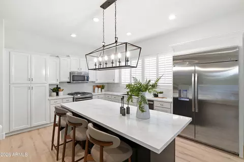 Kitchen - 4432 E Arbor Dr, Gilbert, AZ 85298 photo 1 of 2