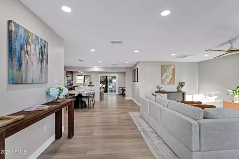 Entry Way - 14237 N 38th Pl, Phoenix, AZ 85032 photo 1 of 2