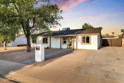 Exterior - 14237 N 38th Pl, Phoenix, AZ 85032 photo 2 of 13