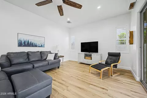 Living - 3017 E Bloomfield Pkwy, Gilbert, AZ 85296 photo 1 of 2