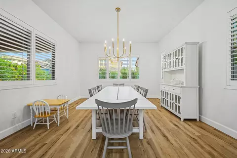 Dining - 3017 E Bloomfield Pkwy, Gilbert, AZ 85296 photo 3 of 4