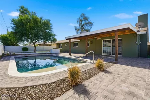 Exterior - 1506 E Broadmor Dr, Tempe, AZ 85282 photo 4 of 5
