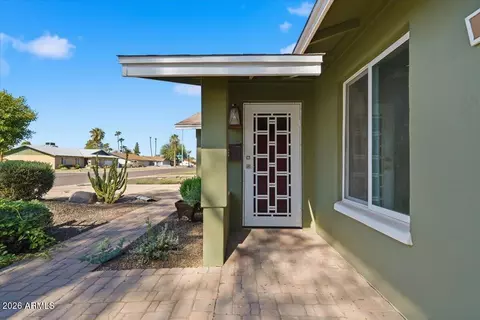 Exterior - 1506 E Broadmor Dr, Tempe, AZ 85282 photo 3 of 5