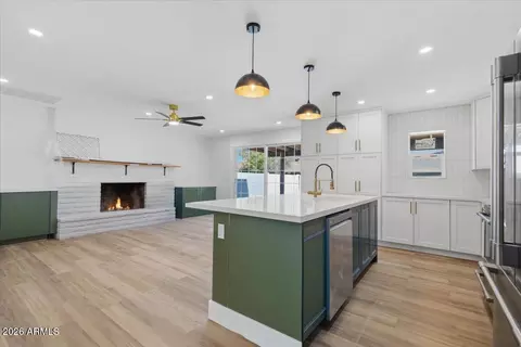 Kitchen - 1506 E Broadmor Dr, Tempe, AZ 85282 photo 1 of 4
