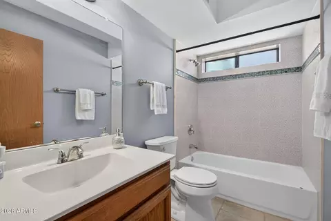 Bath - 821 E Redondo Dr, Tempe, AZ 85282 photo 4 of 4