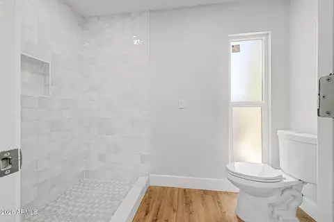 Bath - 1360 E Brown Rd #36, Mesa, AZ 85203 photo 1 of 3
