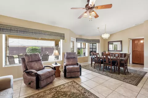 8243 E Nopal Ave, Mesa, AZ 85209 photo 5