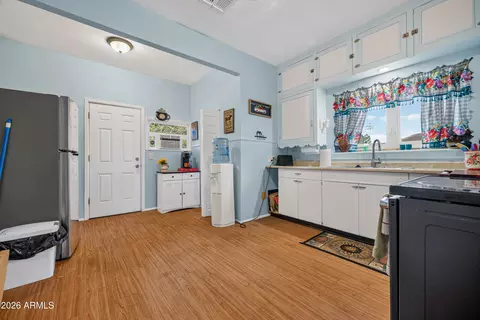Kitchen - 516 Ruppe Ave, Bisbee, AZ 85603 photo 1 of 3