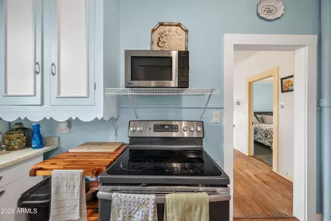 Kitchen - 516 Ruppe Ave, Bisbee, AZ 85603 photo 2 of 3